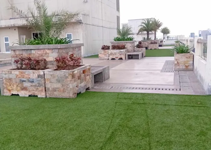 2br With 2tb Near Picc And Moa La Verti Residences-pasay *