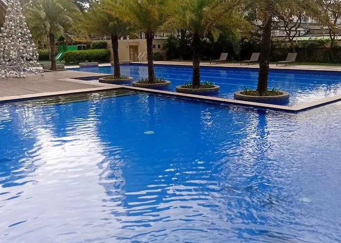 Apartahotel 2br With 2tb Near Picc And Moa La Verti Residences-pasay